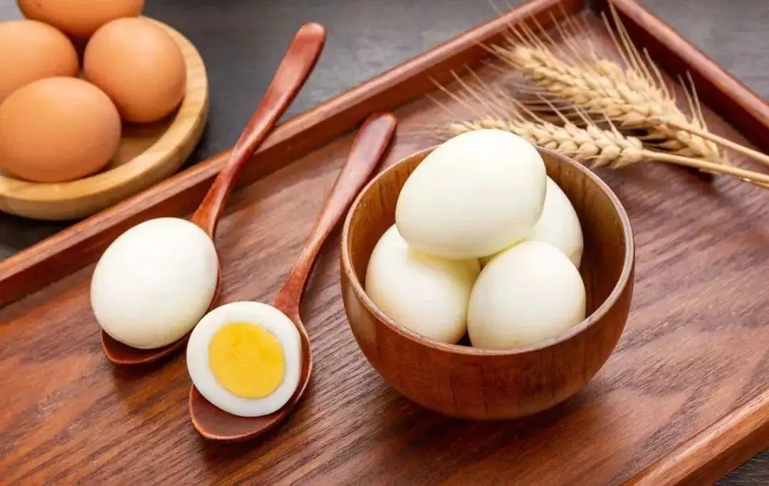每天吃2个鸡蛋，对身体是好是坏？