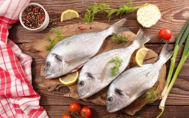 爱吃鱼的人血管更健康，但这3种鱼一定不要吃